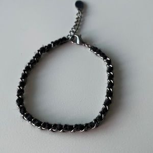 Bracelet - black + black metallic chain